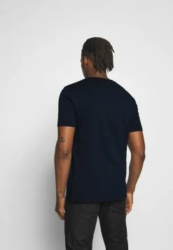 Les meilleures critiques de 🥰 HUGO DOLIVE - T-shirt Imprimé - Dark Blue 🧨 -HUGO Sales 02a571f1720a419ea7a4064b300b2a82