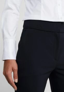 Acheter 😉 HUGO THE CROPPED TROUSER - Pantalon Classique - Navy ✔️ -HUGO Sales 0b3f3ad3e4ac49f6b41b1ea97d284187