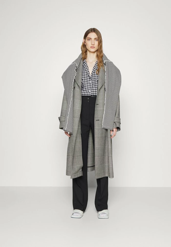 Coupon 💯 HUGO HEVOSA - Pantalon Classique - Black 👏 2 Coupon 💯 HUGO HEVOSA - Pantalon Classique - Black 👏 – Image 2