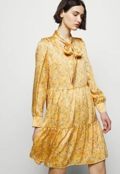 Tout neuf 💯 HUGO KLAVIAS - Robe De Soirée - Open Miscellaneous 😀 12 Tout neuf 💯 HUGO KLAVIAS - Robe De Soirée - Open Miscellaneous 😀 -HUGO Sales 0f28ad1bda564694811571ef3e6ed651