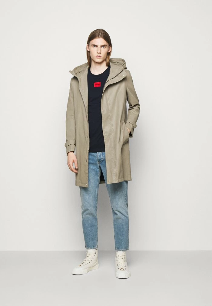 Grosses soldes 🌟 HUGO DIRAGOLINO - T-shirt Basique - Dark Blue 😀 2 Grosses soldes 🌟 HUGO DIRAGOLINO - T-shirt Basique - Dark Blue 😀 – Image 2