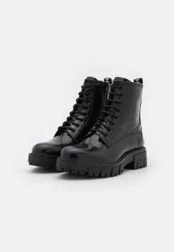 Les meilleures critiques de ❤️ HUGO NEW ALPHA - Bottines à Lacets - Black 😀 -HUGO Sales 1352ed0fd1954fcf98c859b0526eaebc