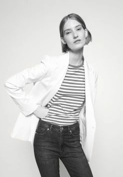 Les meilleures critiques de 🔔 HUGO THE SLIM TEE - T-shirt Imprimé - Bright Pink 👍 13 Les meilleures critiques de 🔔 HUGO THE SLIM TEE - T-shirt Imprimé - Bright Pink 👍 -HUGO Sales 135b03c1bf344d4eaa54201707fe8db3