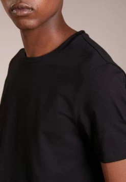 Bon marché 🛒 HUGO ROUND 2 PACK - T-shirt Basique - Black ⭐ 9 Bon marché 🛒 HUGO ROUND 2 PACK - T-shirt Basique - Black ⭐ -HUGO Sales 13faeeef1697465887e5e99150b8ca21