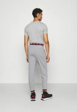 Meilleure vente 🔥 HUGO DOAK - Pantalon De Survêtement - Grey ❤️ 9 Meilleure vente 🔥 HUGO DOAK - Pantalon De Survêtement - Grey ❤️ -HUGO Sales 1657fe9df871481c97546814cce92a8d