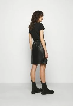 Grosses soldes 🛒 HUGO RELANI - Minijupe - Black 🌟 -HUGO Sales 1ac7dc51d77949fa92c8e429ce2df0b9