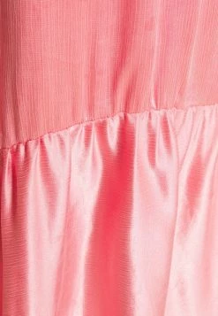 Les meilleures critiques de 💯 HUGO KASEA - Robe Longue - Bright Pink 😀 12 Les meilleures critiques de 💯 HUGO KASEA - Robe Longue - Bright Pink 😀 -HUGO Sales 1df9d44186b24a46adef3f7e45bc7e06