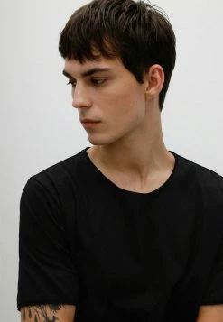 Offres ✨ HUGO DEPUSI - T-shirt Basique - Black 🥰 8 Offres ✨ HUGO DEPUSI - T-shirt Basique - Black 🥰 -HUGO Sales 236346a9fe864a68951a81f2d032c7f8