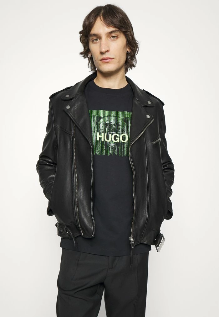 Meilleur prix 👍 HUGO DINTAGE - T-shirt Imprimé - Black 😉 4 Meilleur prix 👍 HUGO DINTAGE - T-shirt Imprimé - Black 😉 – Image 4