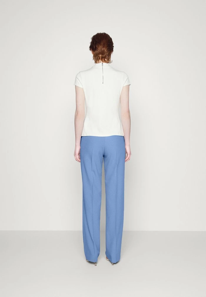 Remise 👏 HUGO HULANA - Pantalon Classique - Medium Blue 😉 3 Remise 👏 HUGO HULANA - Pantalon Classique - Medium Blue 😉 – Image 3