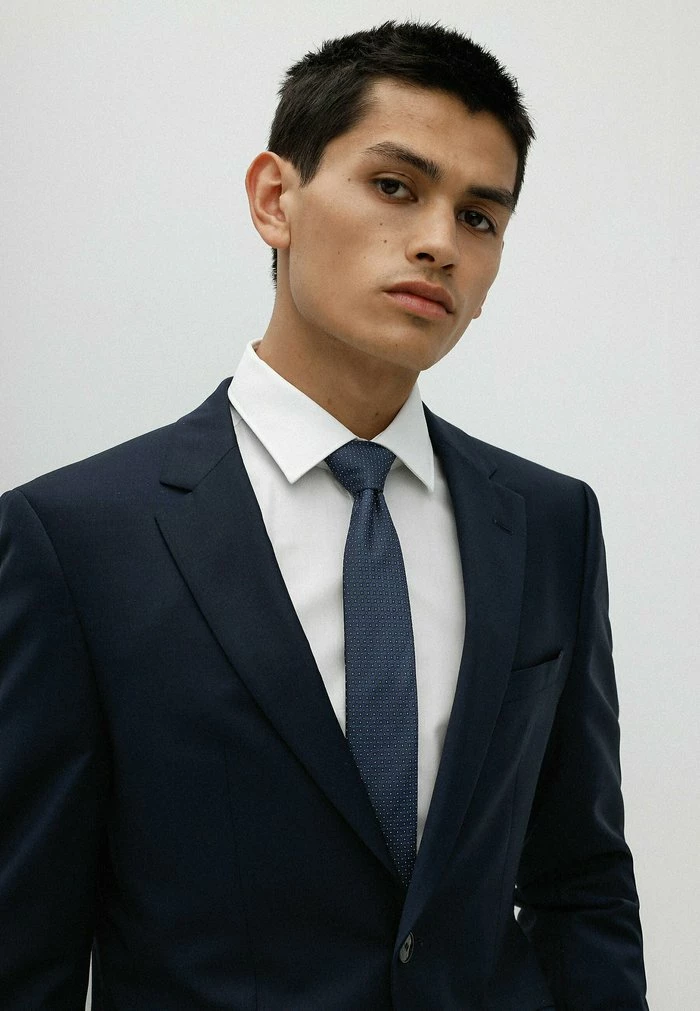 Meilleur prix 🎉 HUGO Cravate - Dark Blue ⭐ 1 Meilleur prix 🎉 HUGO Cravate - Dark Blue ⭐