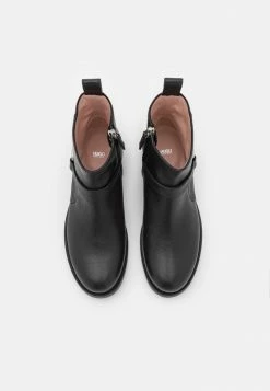 Sortie 😉 HUGO LEXI BOOTIE - Bottines - Black 👏 11 Sortie 😉 HUGO LEXI BOOTIE - Bottines - Black 👏 -HUGO Sales 2de98e00de814cca950580bafc1e71de