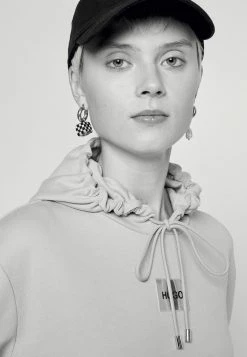 Offres ✔️ HUGO DASARA RED LABEL - Sweat à Capuche - Light/pastel Pink 💯 11 Offres ✔️ HUGO DASARA RED LABEL - Sweat à Capuche - Light/pastel Pink 💯 -HUGO Sales 3286b7916f8146b3aade447f949f4909