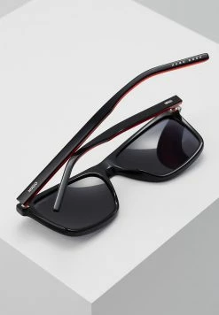 Le moins cher 😍 HUGO Lunettes De Soleil - Black/red/gold-coloured 🔔 -HUGO Sales 32ed53048de346469c0f233159076cff