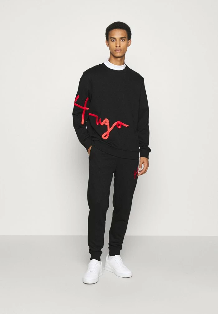 Tout neuf 🔥 HUGO DARTINI - Pantalon De Survêtement - Black ✨ 2 Tout neuf 🔥 HUGO DARTINI - Pantalon De Survêtement - Black ✨ – Image 2