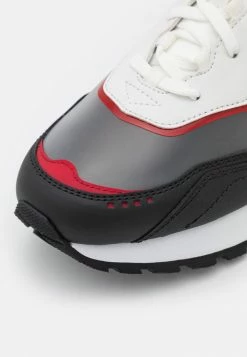 Acheter ❤️ HUGO CUBITE - Baskets Basses - Black 😍 11 Acheter ❤️ HUGO CUBITE - Baskets Basses - Black 😍 -HUGO Sales 346bc28c9f5643c8a8241d96caeadb85