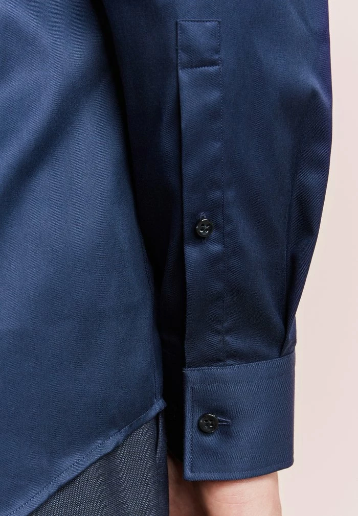 De gros 🔔 HUGO JASON - Chemise Classique - Dark Blue 🌟 4 De gros 🔔 HUGO JASON - Chemise Classique - Dark Blue 🌟 – Image 4