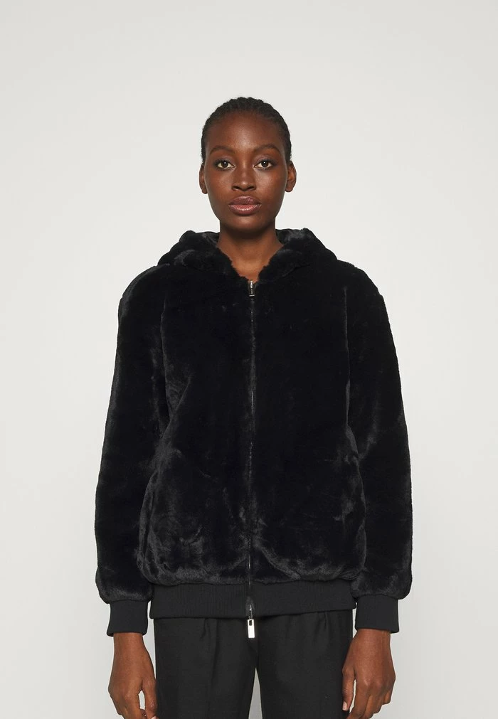 De gros ⌛ HUGO FELINESSA - Veste D'hiver - Black ⌛ 1 De gros ⌛ HUGO FELINESSA - Veste D'hiver - Black ⌛