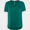Meilleure vente 🎁 HUGO CELARA - T-shirt Basique - Medium Green 😀