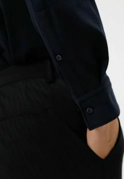 Promo 🔥 HUGO KENNO - Chemise Classique - Dark Blue 🔔 -HUGO Sales 40cf8ab2796e4e10a30760726af9a034