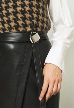 Meilleur prix ✔️ HUGO REMALI - Jupe Portefeuille - Black 🤩 11 Meilleur prix ✔️ HUGO REMALI - Jupe Portefeuille - Black 🤩 -HUGO Sales 470476c658a9405a8125bb97840d6e50