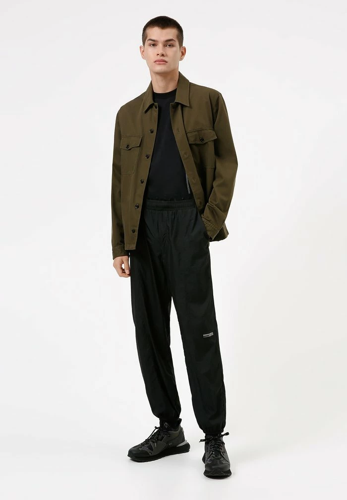 Bon marché 👍 HUGO DOMBASA_X - Pantalon De Survêtement - Black ⭐ 1 Bon marché 👍 HUGO DOMBASA_X - Pantalon De Survêtement - Black ⭐