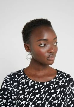 Meilleure vente ✨ HUGO KAJESSI - Robe De Jour - Black/white 🤩 -HUGO Sales 478245a981524ee9bf0dea83580b23ac