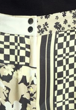 Les meilleures critiques de 😀 HUGO HAMIA - Pantalon Classique - Open Miscellaneous ✔️ 11 Les meilleures critiques de 😀 HUGO HAMIA - Pantalon Classique - Open Miscellaneous ✔️ -HUGO Sales 484af27c6a8c446cab4dc6e825c6b998