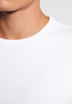 Grosses soldes 🤩 HUGO ROUND 2 PACK - T-shirt Basique - White ⌛ 9 Grosses soldes 🤩 HUGO ROUND 2 PACK - T-shirt Basique - White ⌛ -HUGO Sales 4ed826fa83e246a9aaae6a22457ec78c