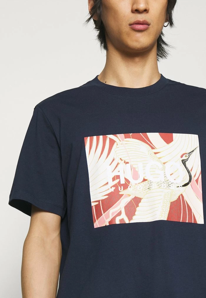 Top 10 🧨 HUGO DOLIVE - T-shirt Imprimé - Dark Blue 👍 4 Top 10 🧨 HUGO DOLIVE - T-shirt Imprimé - Dark Blue 👍 – Image 4