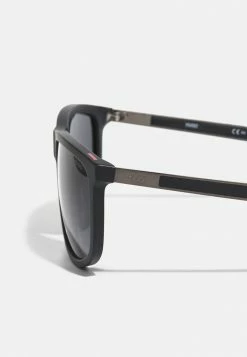 Sortie 🥰 HUGO UNISEX - Lunettes De Soleil - Matte Black ✨ 7 Sortie 🥰 HUGO UNISEX - Lunettes De Soleil - Matte Black ✨ -HUGO Sales 573c1828b572419a9ad7e36a75bfa624
