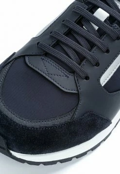 Le moins cher ✔️ HUGO ICELIN RUNN NYPUM - Baskets Basses - Dark Blue 🔔 13 Le moins cher ✔️ HUGO ICELIN RUNN NYPUM - Baskets Basses - Dark Blue 🔔 -HUGO Sales 5e457bd27802498dbd47ce30cf94ef21