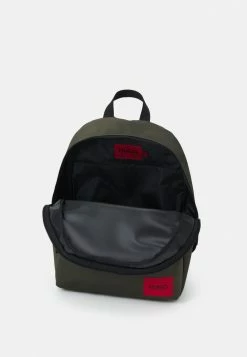 Tout neuf 🎉 HUGO ETHON 🎒 BACKPACK - Sac à Dos - Dark Green 🎉 7 Tout neuf 🎉 HUGO ETHON 🎒 BACKPACK - Sac à Dos - Dark Green 🎉 -HUGO Sales 5fb0c33a532241838a9503596a764028