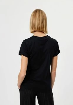 Les meilleures critiques de ✔️ HUGO THE SLIM TEE - T-shirt Imprimé - Black 🎁 -HUGO Sales 600c1ac403874d32a2b780cd78c97163