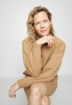 De gros 🥰 HUGO SOSONZ - Robe Pull - Camel Melange 🎉 11 De gros 🥰 HUGO SOSONZ - Robe Pull - Camel Melange 🎉 -HUGO Sales 6495f67b77744db2803cc2788e5875da