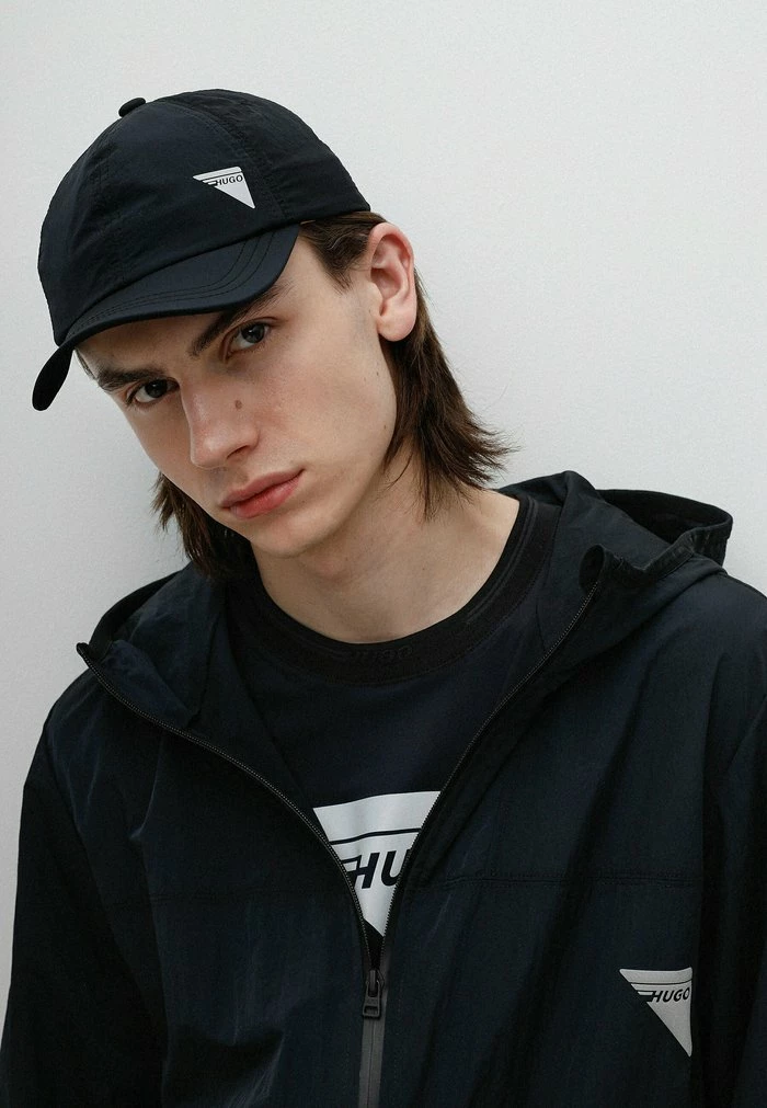 Coupon 😍 HUGO Casquette - Black 🤩 2 Coupon 😍 HUGO Casquette - Black 🤩 – Image 2