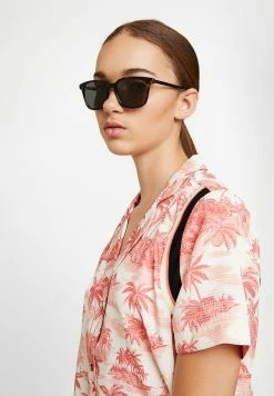 Offres ❤️ HUGO Lunettes De Soleil - Dkhavana 🤩 -HUGO Sales 66f0fc8b49ce45d4ba3a14a5f479be9e