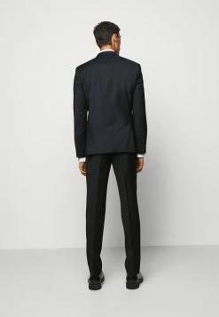 Les meilleures critiques de 😍 HUGO ARTI HESTEN - Costume - Dark Blue 👍 12 Les meilleures critiques de 😍 HUGO ARTI HESTEN - Costume - Dark Blue 👍 -HUGO Sales 6e1c21a7498f410b947a0e1a1905dfda