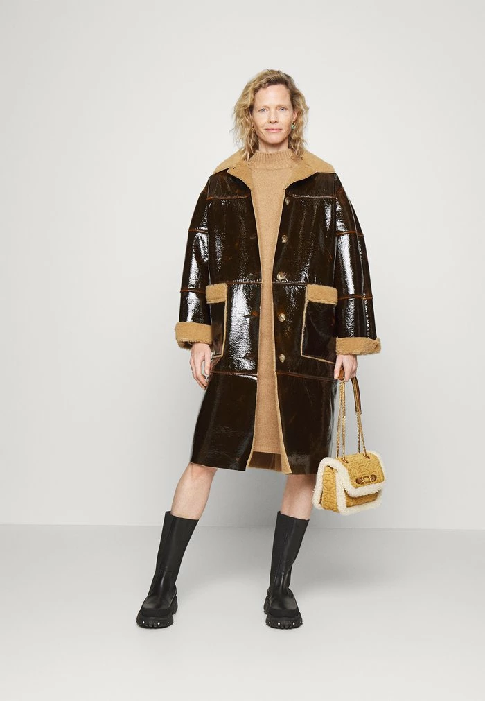 De gros 🥰 HUGO SOSONZ - Robe Pull - Camel Melange 🎉 2 De gros 🥰 HUGO SOSONZ - Robe Pull - Camel Melange 🎉 – Image 2