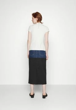 Meilleur prix 💯 HUGO DARISELLE - T-shirt Imprimé - Open Miscellaneous ✨ -HUGO Sales 7632e5cd18864f8d884a3165bcb3412a