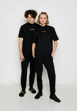 Promo 🥰 HUGO DAKAYO METALLIC UNISEX - T-shirt Imprimé - Black/gold 🎉 -HUGO Sales 7db751fef70e43e8bd8ed723f08f41c3