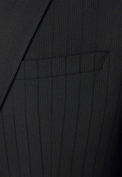 Le moins cher ✨ HUGO HENRY GETLIN - Costume - Black ✔️ 10 Le moins cher ✨ HUGO HENRY GETLIN - Costume - Black ✔️ -HUGO Sales 8037399a08434722bec649fd16cee4ee