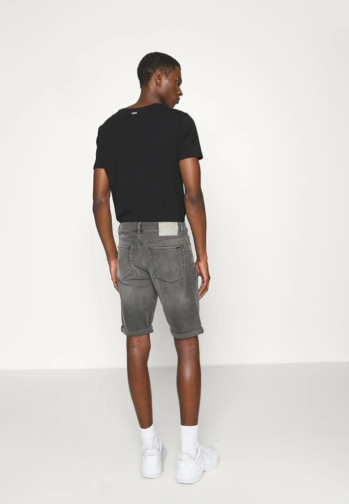 Bon marché 🤩 HUGO Short En Jean - Grey 🎁 3 Bon marché 🤩 HUGO Short En Jean - Grey 🎁 – Image 3