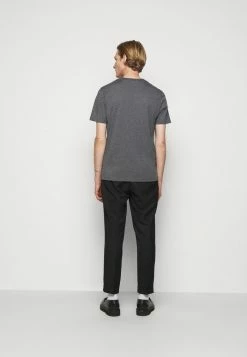 Acheter 😀 HUGO DURNED - T-shirt Imprimé - Medium Grey 😉 8 Acheter 😀 HUGO DURNED - T-shirt Imprimé - Medium Grey 😉 -HUGO Sales 83b674fca27f47db90c71745de47e91e