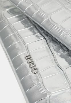 De gros ⌛ HUGO CLEO - Pochette - Silver-coloured ✔️ -HUGO Sales 8985d9df179c4ed0ac33e8acd237752e