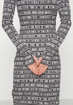 Sortie 👍 HUGO DJUANA - Robe Pull - Open Miscellaneous 🎉 -HUGO Sales 903645fed0dd4621bbd891f6afbf41a2