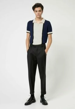 Meilleure affaire ✔️ HUGO Derbies & Richelieus - Dark Blue 😍 11 Meilleure affaire ✔️ HUGO Derbies & Richelieus - Dark Blue 😍 -HUGO Sales 90b7a6986645428689b2b6941bdc7bc6