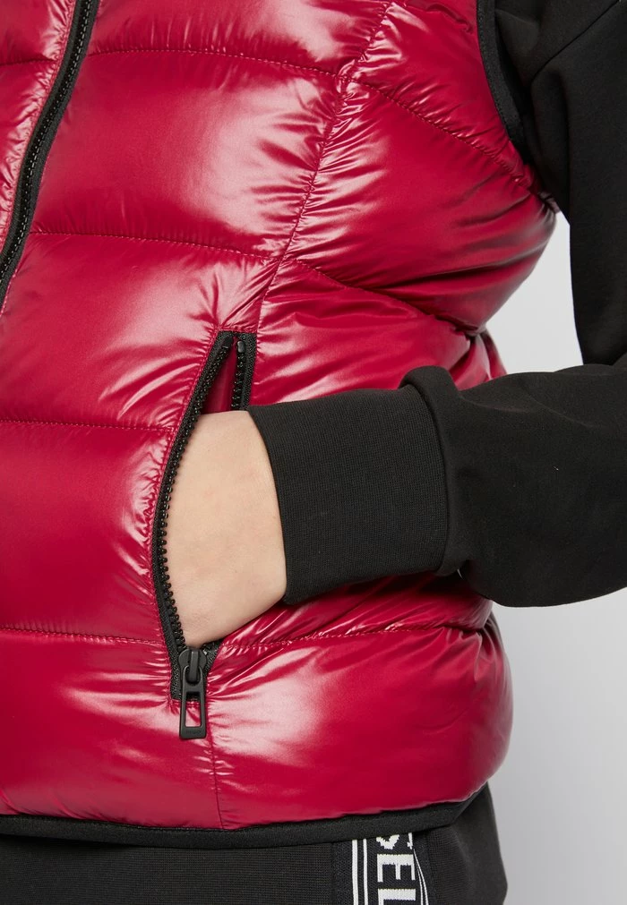 Sortie 🌟 HUGO FANDICIA - Veste Sans Manches - Red 🧨 6 Sortie 🌟 HUGO FANDICIA - Veste Sans Manches - Red 🧨 – Image 6