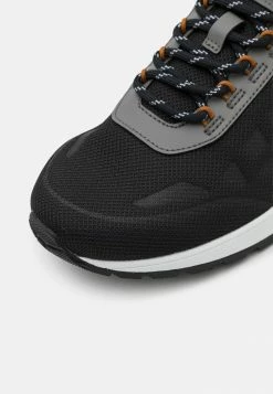 Les meilleures critiques de 😀 HUGO ICELIN RUNN - Baskets Basses - Black 🧨 -HUGO Sales 94c821799673468b827292ee95402ed0