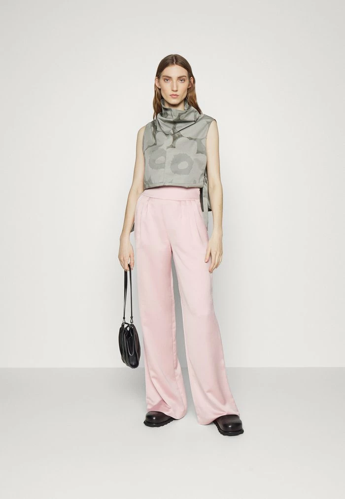 Remise 🤩 HUGO HAJOSA - Pantalon Classique - Light/pastel Pink 👏 2 Remise 🤩 HUGO HAJOSA - Pantalon Classique - Light/pastel Pink 👏 – Image 2